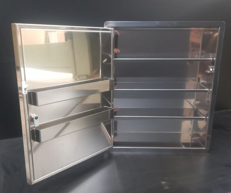 OMIF arredo Acciaio Inox per Cassette primo soccorso